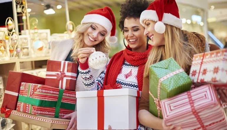 Лучшие интернет-магазины для покупки подарков на новый год